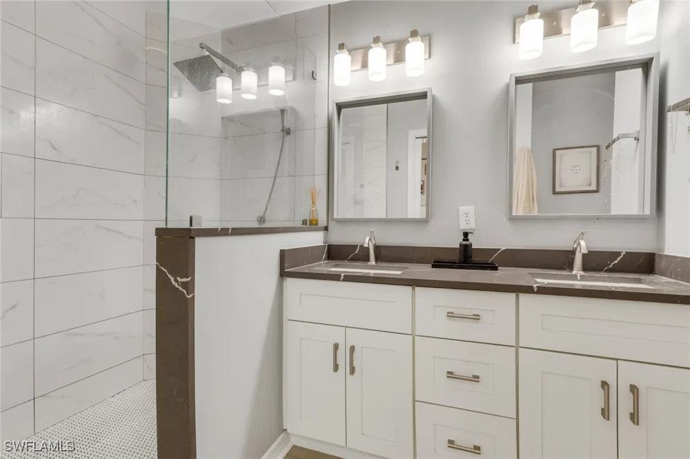 Court Way #19D Naples, FL 34109