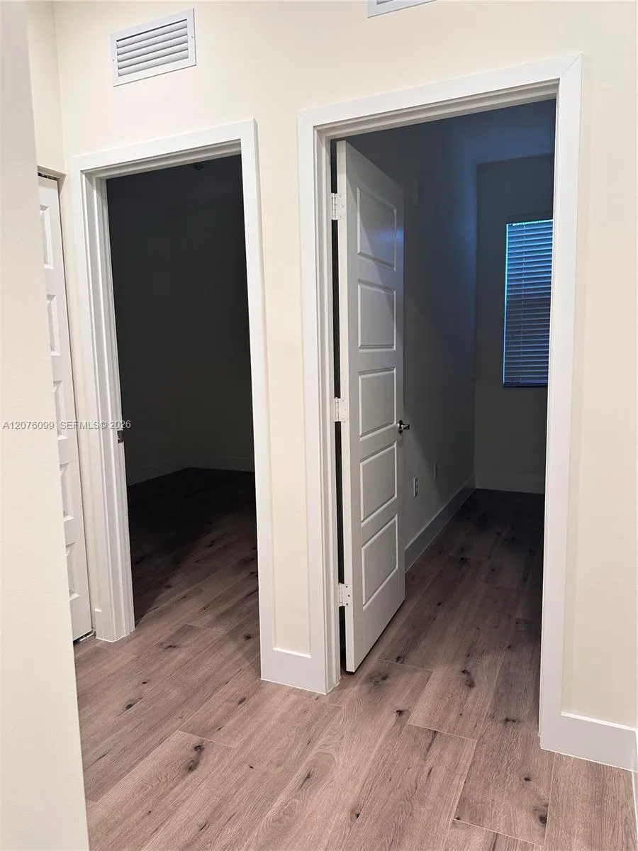 10437 NW 82nd St #35 Doral, FL 33178