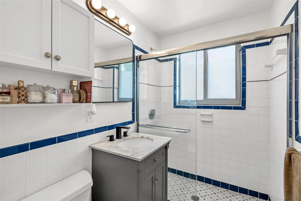 1840 James Ave #13 Miami Beach, FL 33139