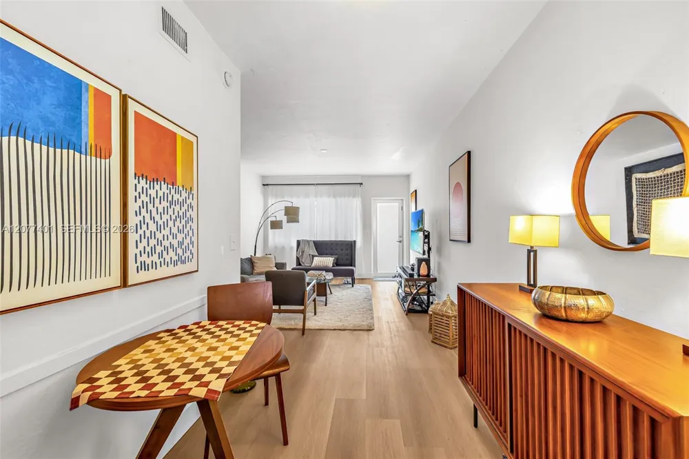 1840 James Ave #13 Miami Beach, FL 33139