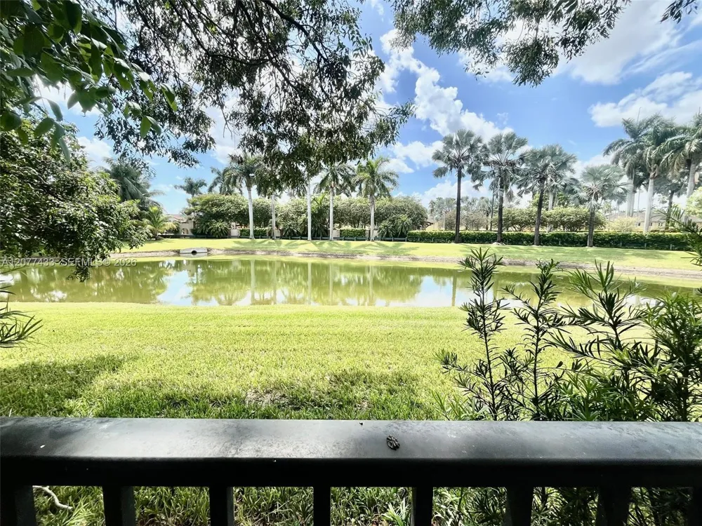 912 NE 35th Ave Homestead, FL 33033