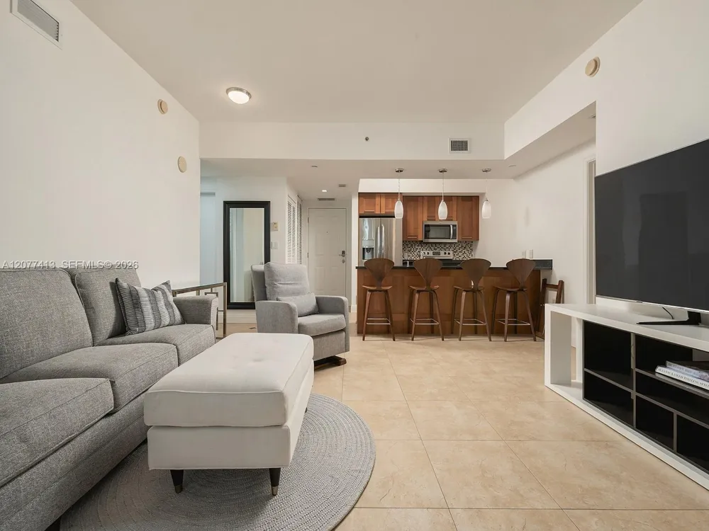 4100 Salzedo St #516 Coral Gables, FL 33146