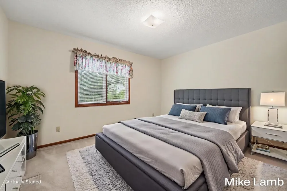 524 Laurie Drive NW Sparta, MI 49345