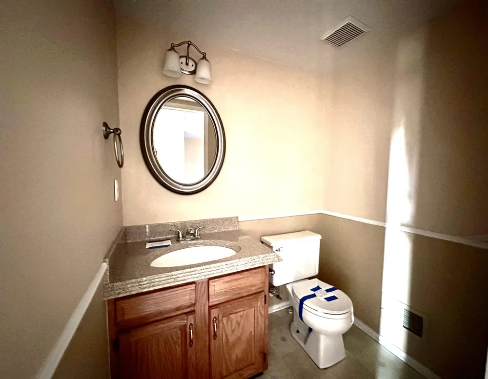 22508 Silver Creek Drive Woodhaven, MI 48183