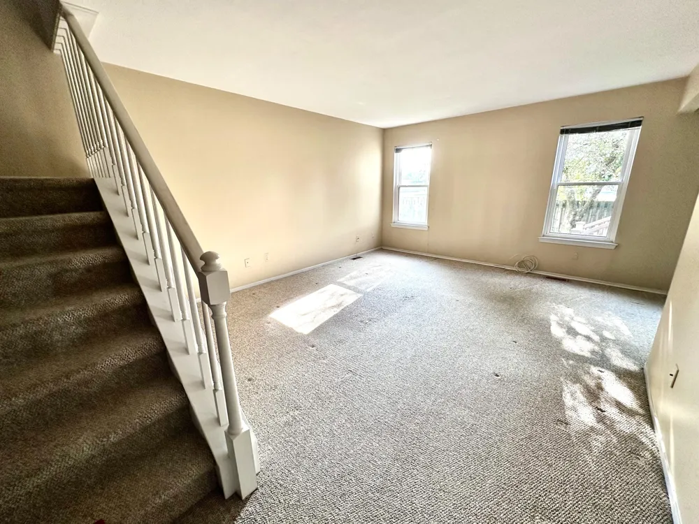 22508 Silver Creek Drive Woodhaven, MI 48183