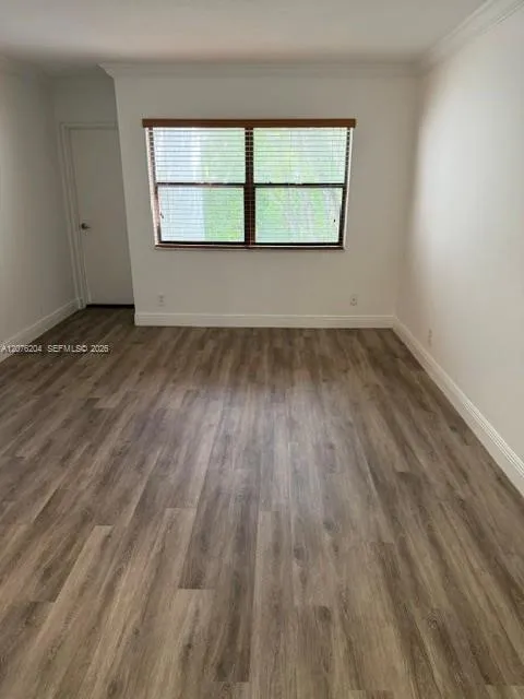 303 Racquet Club Rd #309 Weston, FL 33326