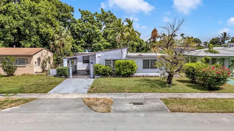 835 NW 84th St
