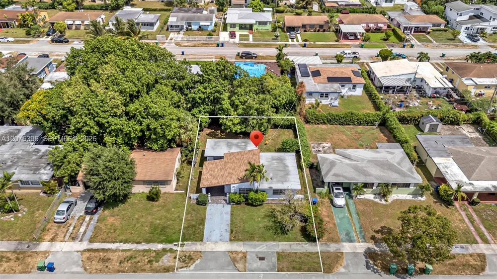 835 NW 84th St Miami, FL 33150