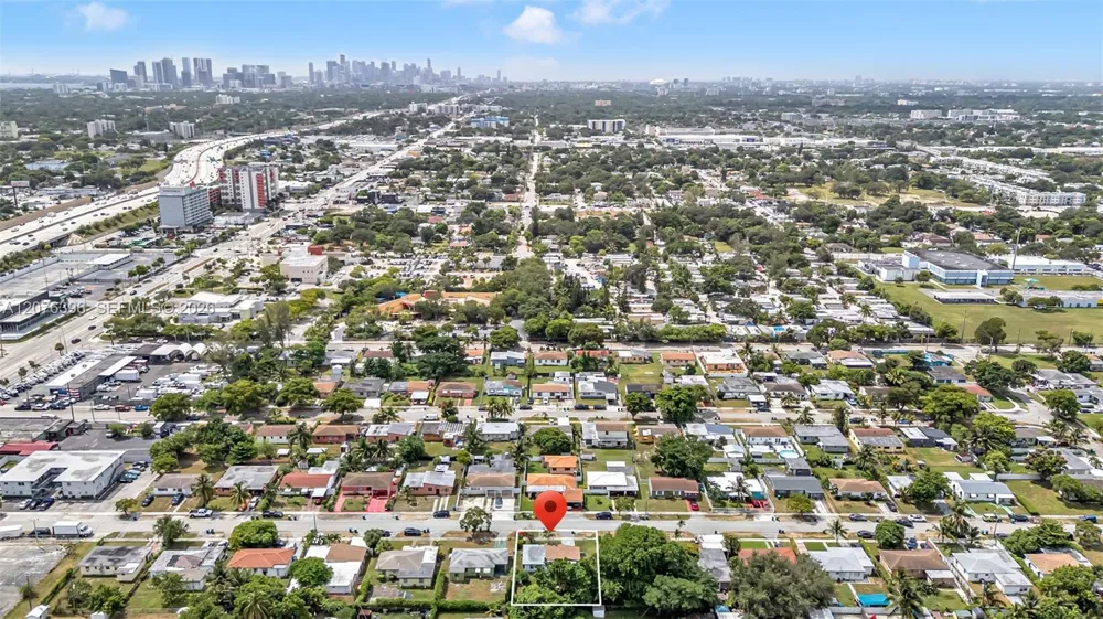 835 NW 84th St Miami, FL 33150