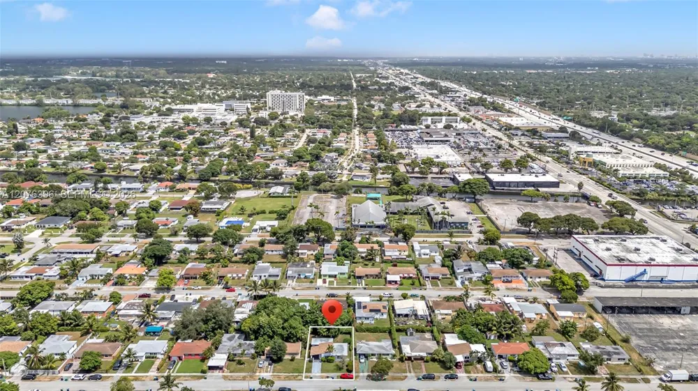 835 NW 84th St Miami, FL 33150