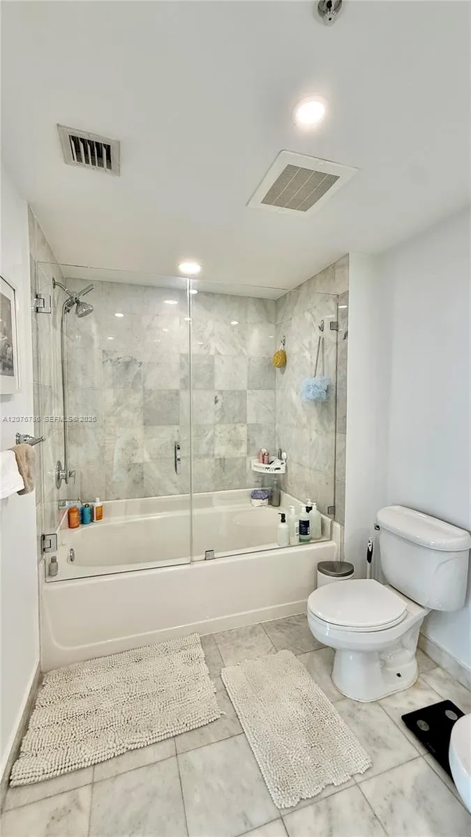 601 NE 36th St #3309 Miami, FL 33137
