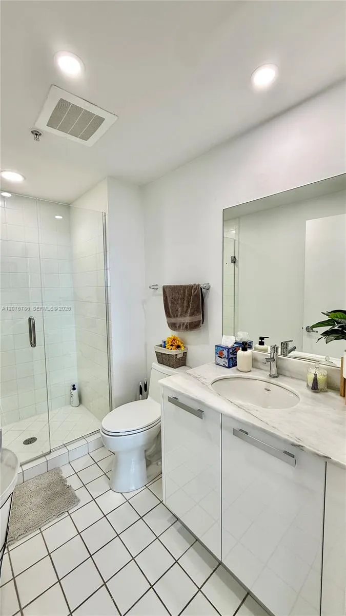 601 NE 36th St #3309 Miami, FL 33137