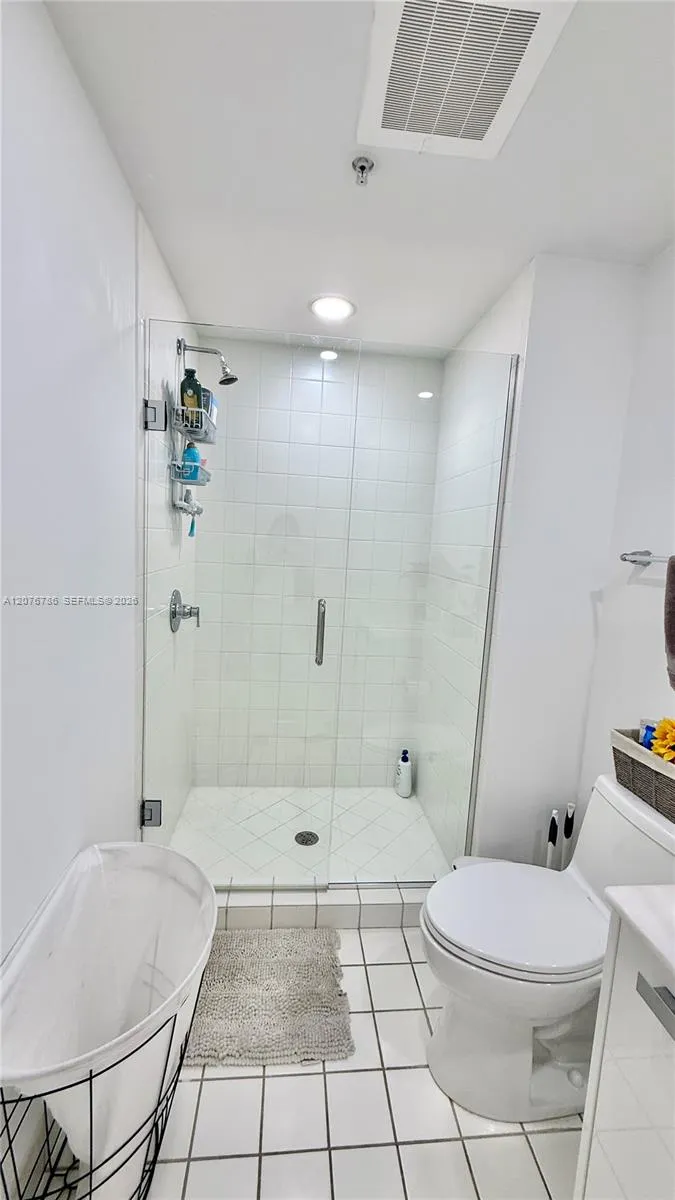 601 NE 36th St #3309 Miami, FL 33137