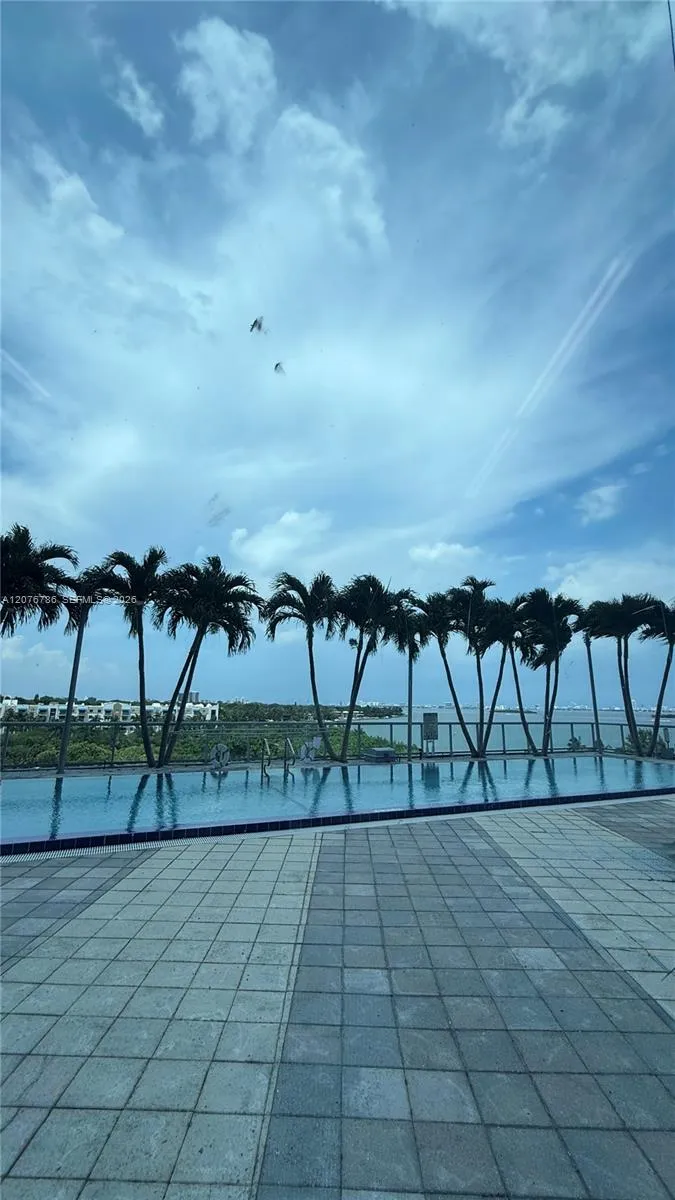 601 NE 36th St #3309 Miami, FL 33137