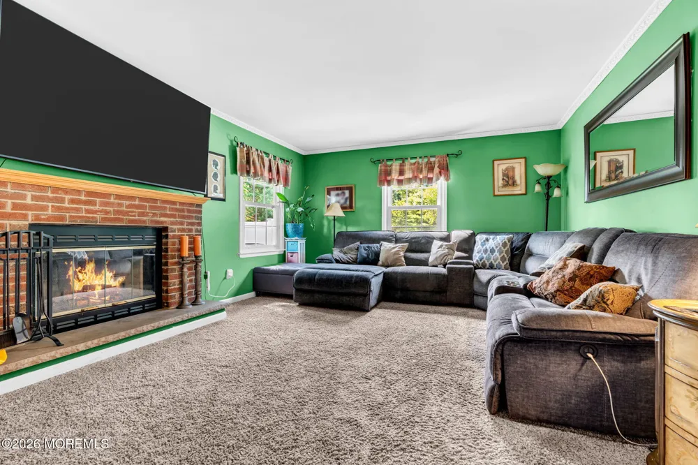 3 River Drive Farmingdale, NJ 07727