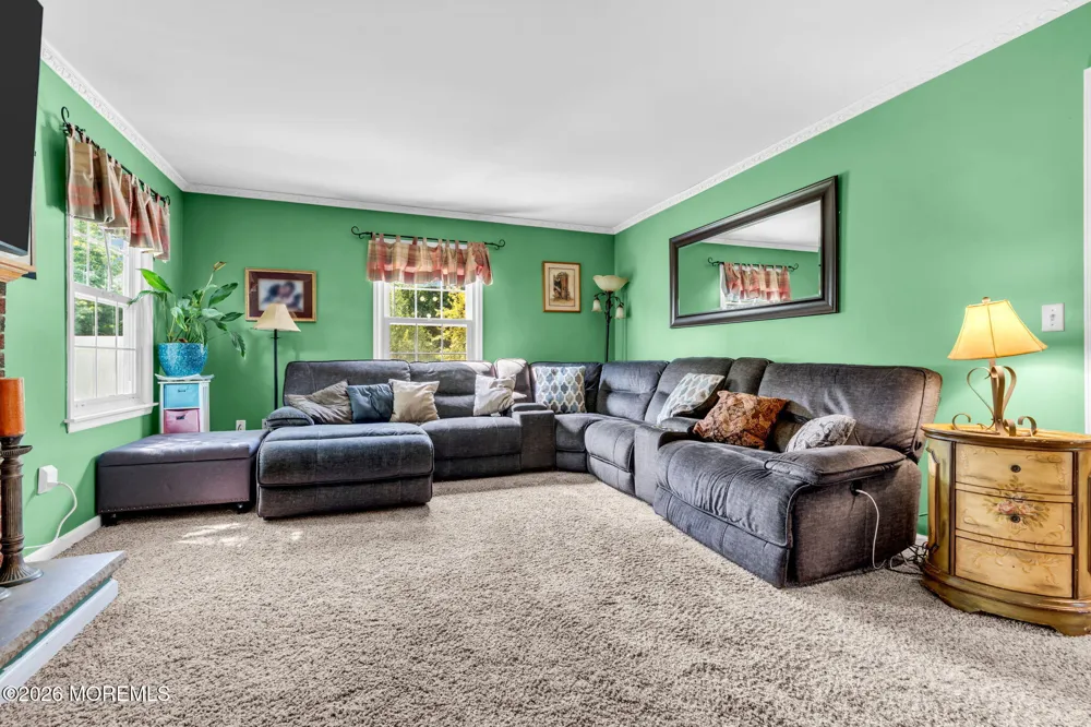 3 River Drive Farmingdale, NJ 07727