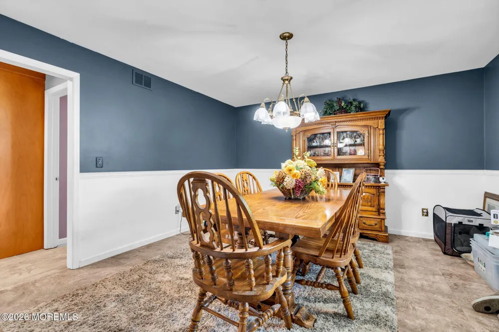 3 River Drive Farmingdale, NJ 07727