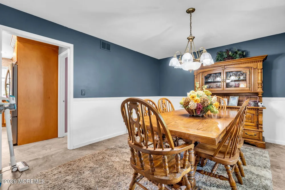 3 River Drive Farmingdale, NJ 07727