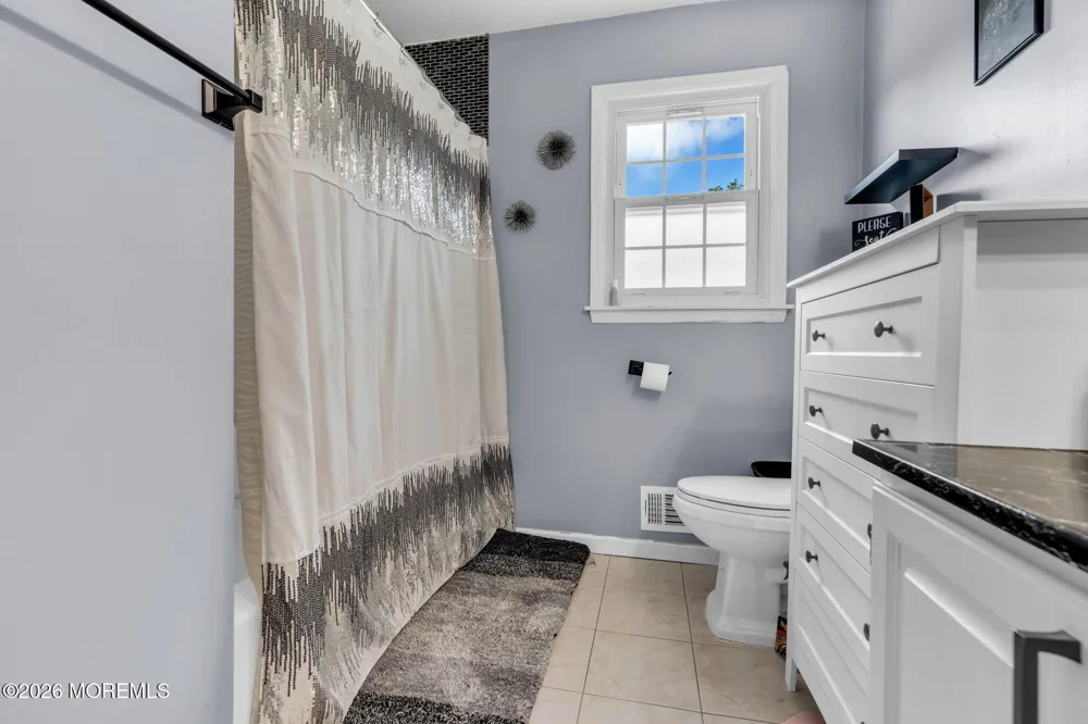 3 River Drive Farmingdale, NJ 07727