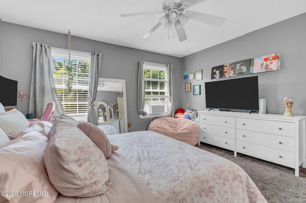 3 River Drive Farmingdale, NJ 07727