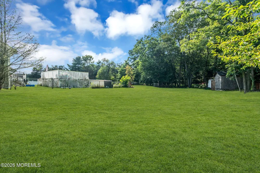 3 River Drive Farmingdale, NJ 07727