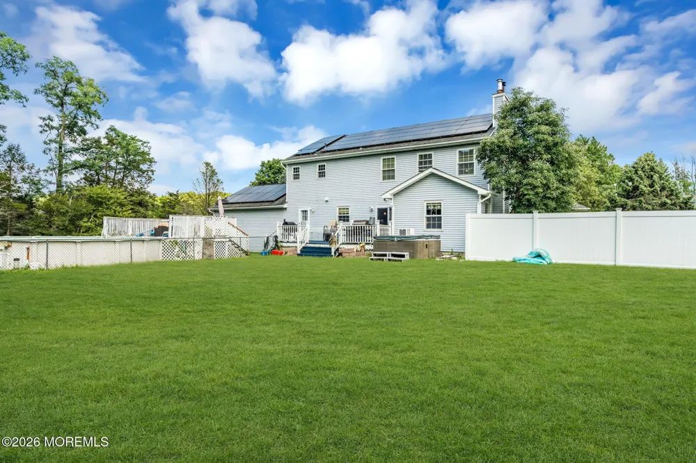 3 River Drive Farmingdale, NJ 07727