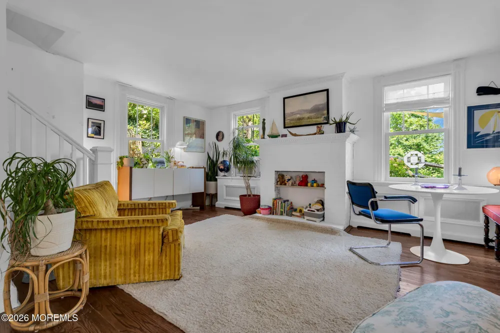 14 Bay Street Highlands, NJ 07732