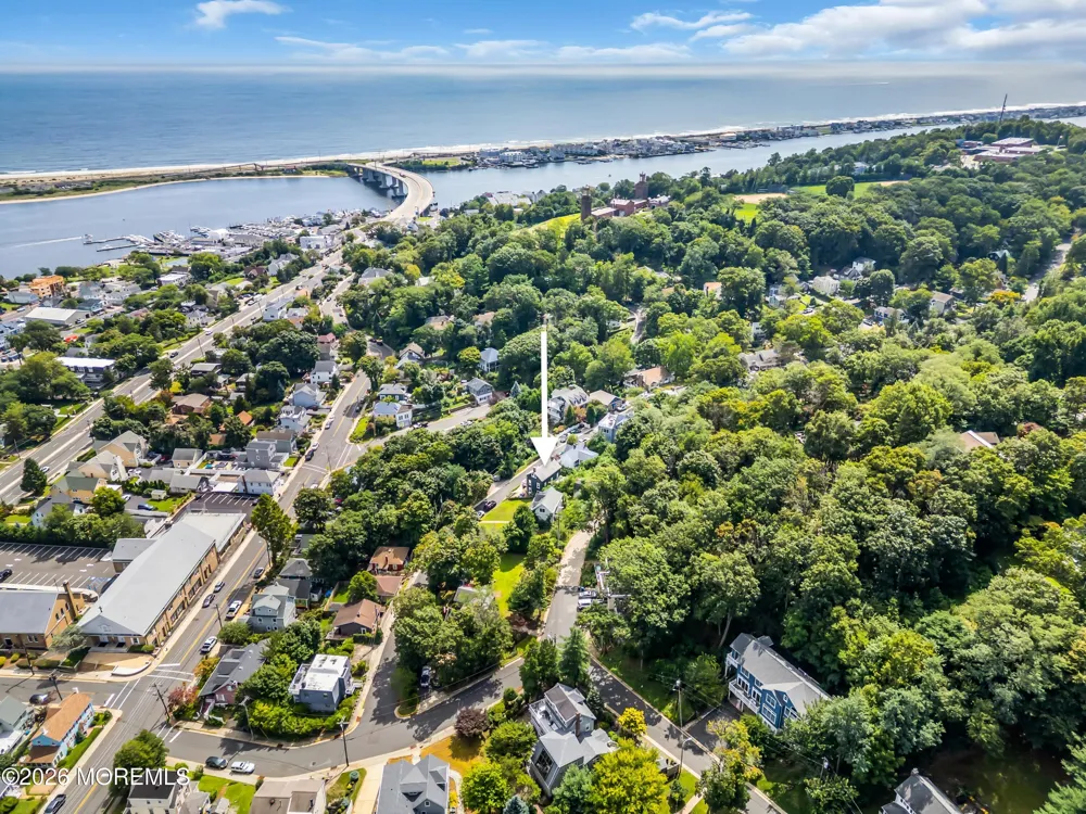 14 Bay Street Highlands, NJ 07732