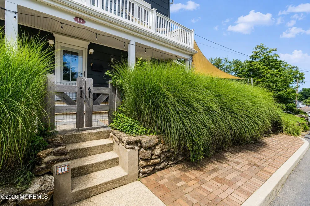 14 Bay Street Highlands, NJ 07732