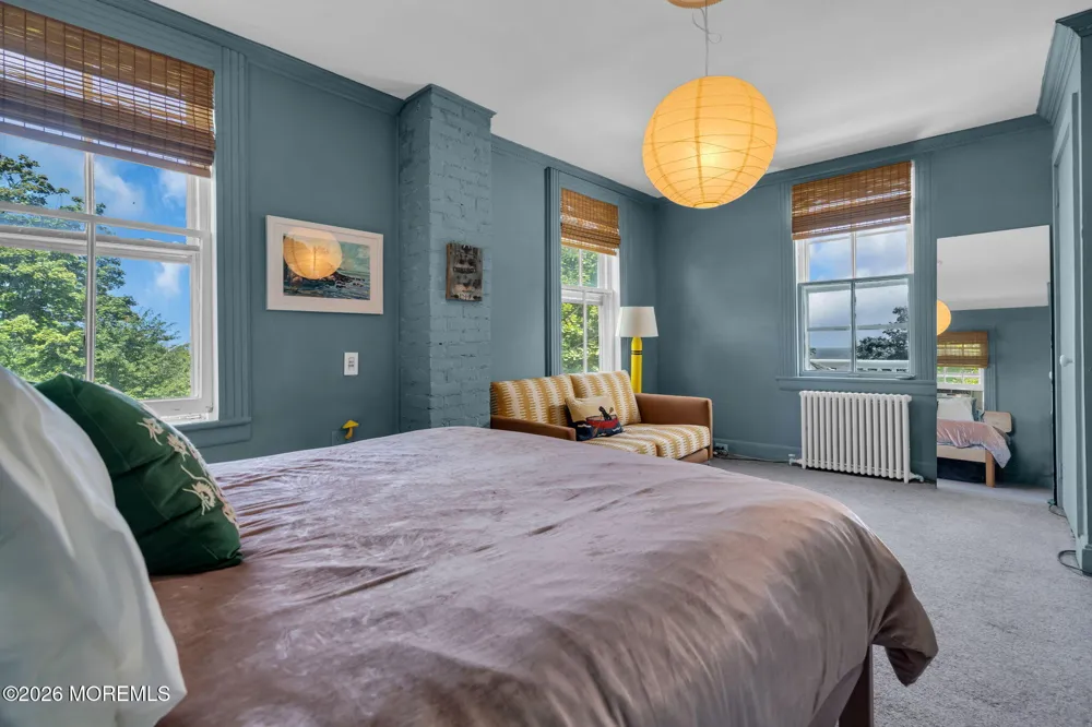 14 Bay Street Highlands, NJ 07732