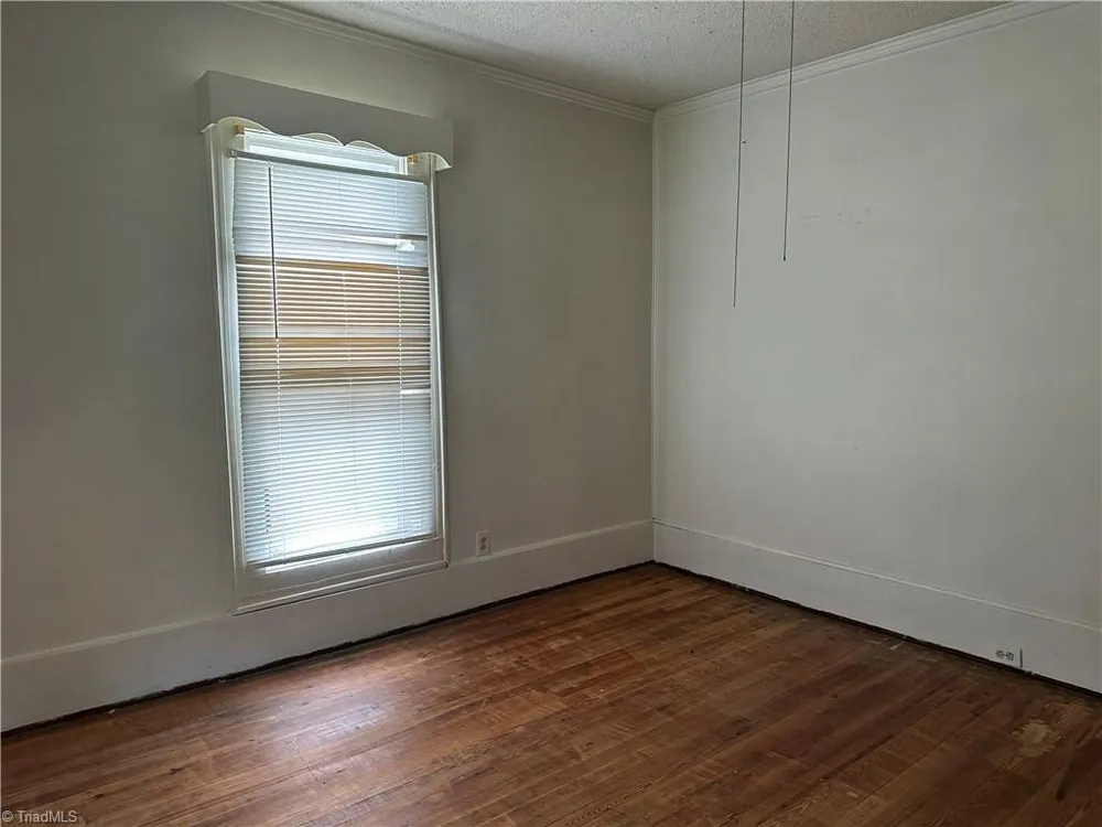 175 Grove Street Cooleemee, NC 27014