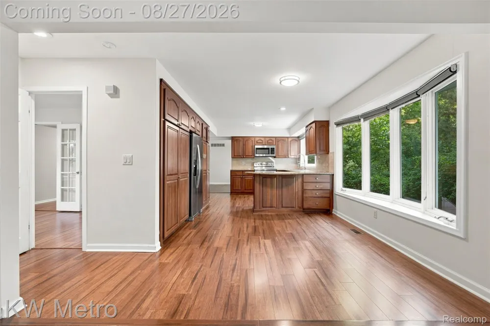 4769 Hardwoods Drive West Bloomfield Charter Township, MI 48323