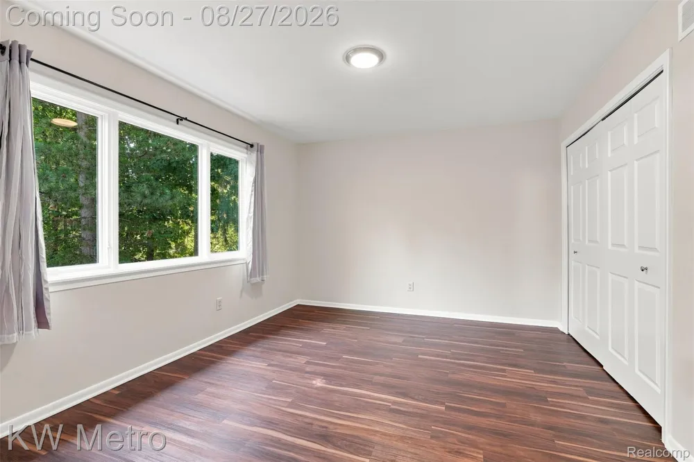 4769 Hardwoods Drive West Bloomfield Charter Township, MI 48323