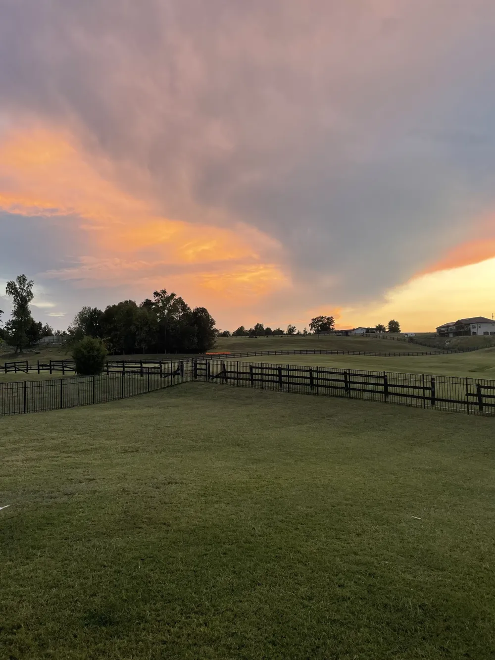 1412 Barrett Dr Mount Juliet, TN 37122