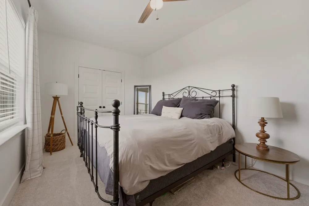 1412 Barrett Dr Mount Juliet, TN 37122
