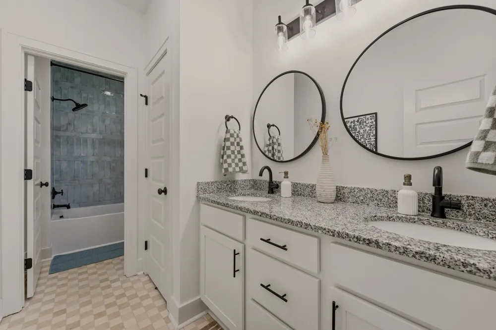 1412 Barrett Dr Mount Juliet, TN 37122