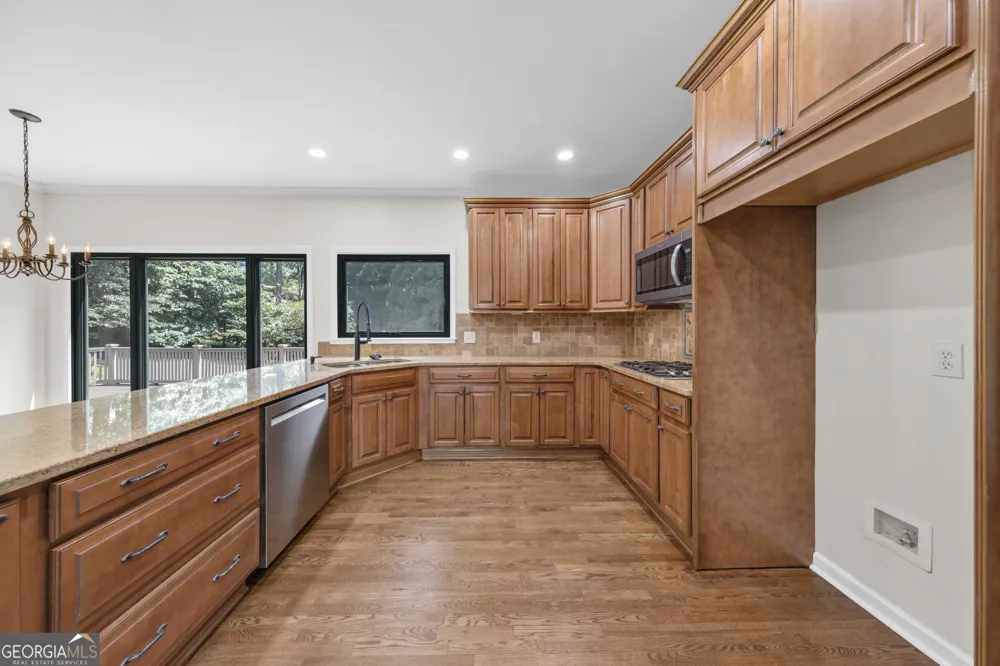 3786 Ping CT NW Acworth, GA 30101