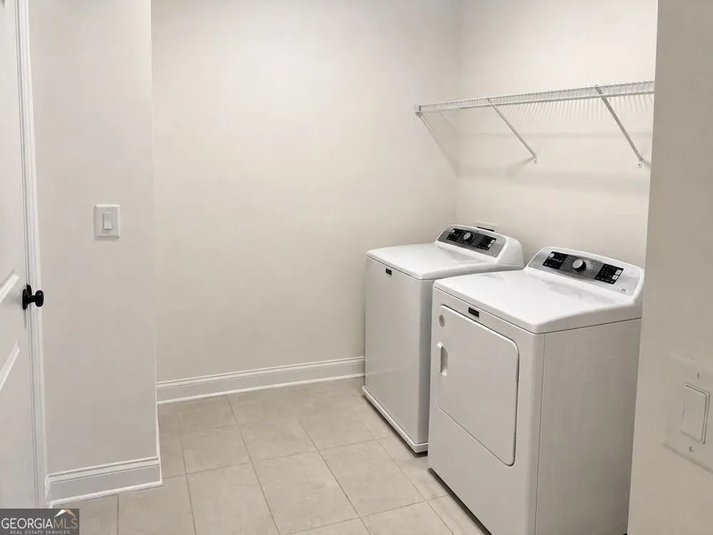 6725 Dahlgren CT Cumming, GA 30028