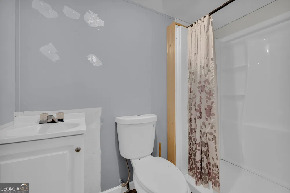 35 Jordan LOOP Toccoa, GA 30577