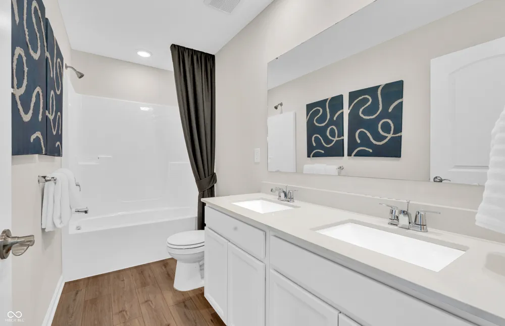 16503 High Meadow Drive Noblesville, IN 46062