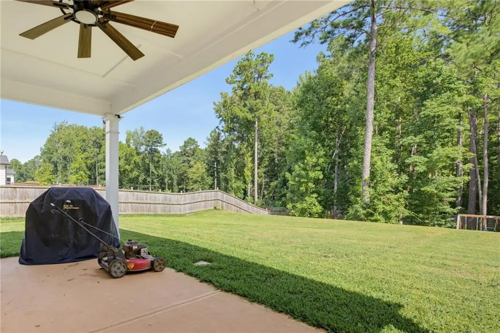6156 Collins Road NW Acworth, GA 30101