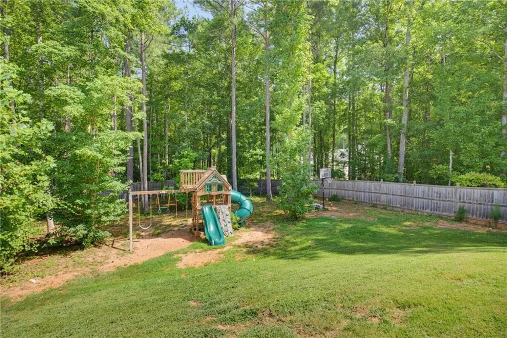 6156 Collins Road NW Acworth, GA 30101