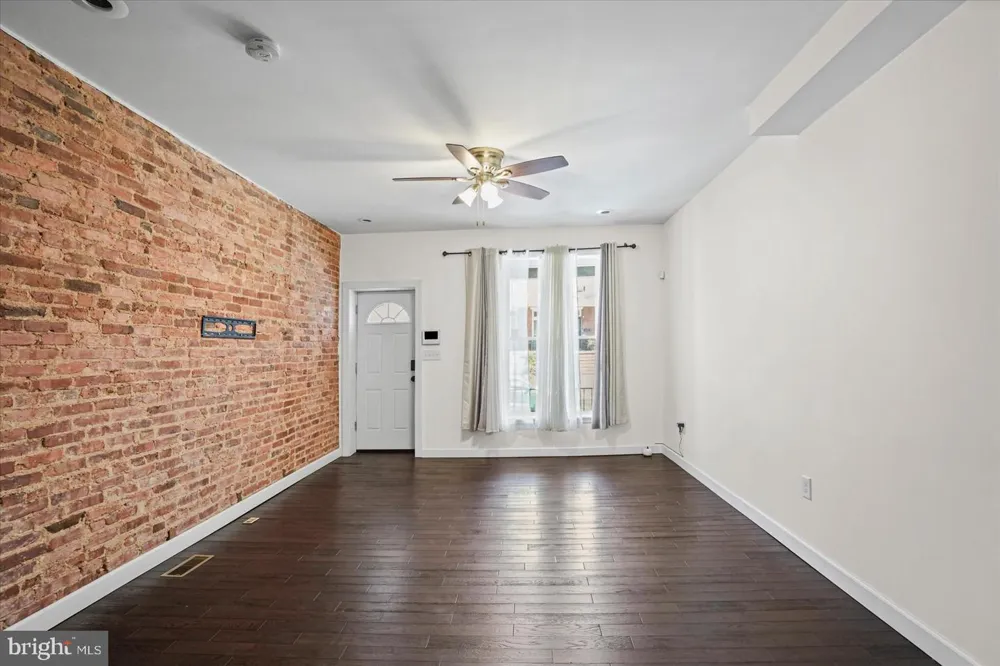 609 MCKEWIN AVENUE Baltimore, MD 21218