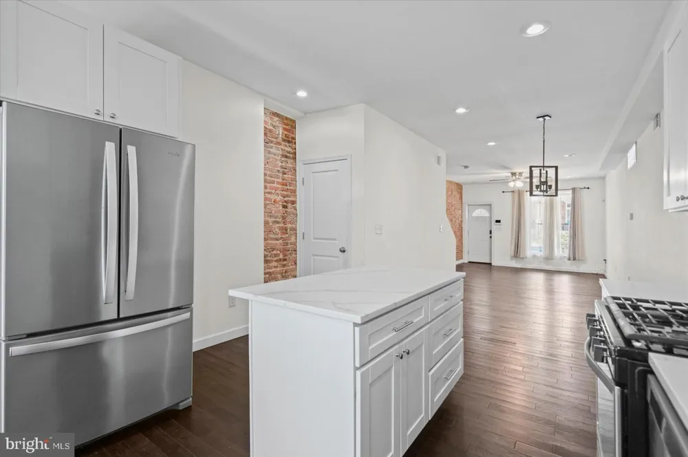 609 MCKEWIN AVENUE Baltimore, MD 21218