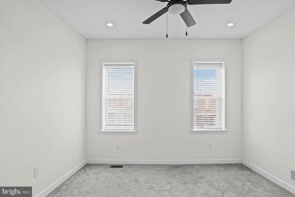 609 MCKEWIN AVENUE Baltimore, MD 21218