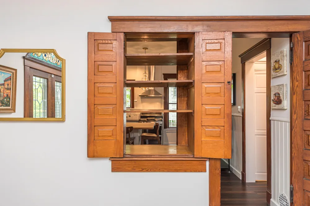 916 Olivia Avenue Ann Arbor, MI 48104