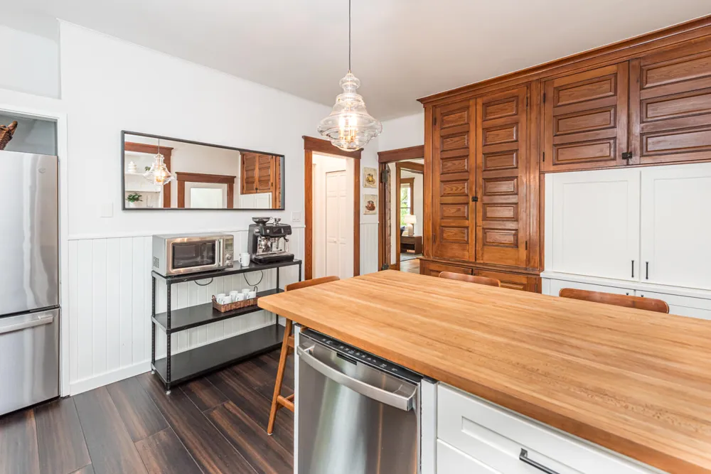 916 Olivia Avenue Ann Arbor, MI 48104