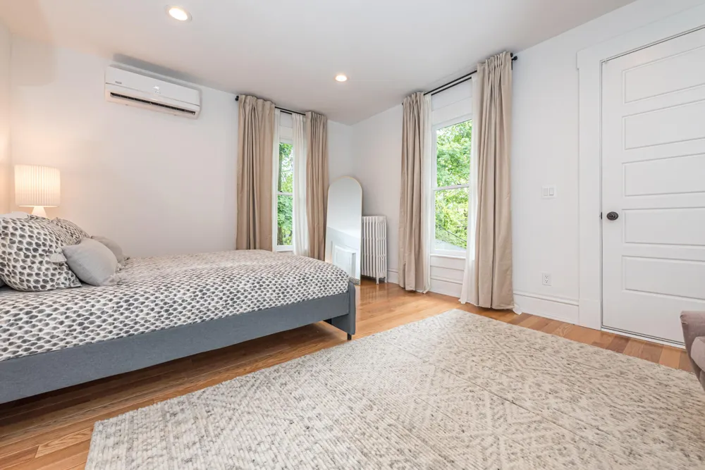 916 Olivia Avenue Ann Arbor, MI 48104