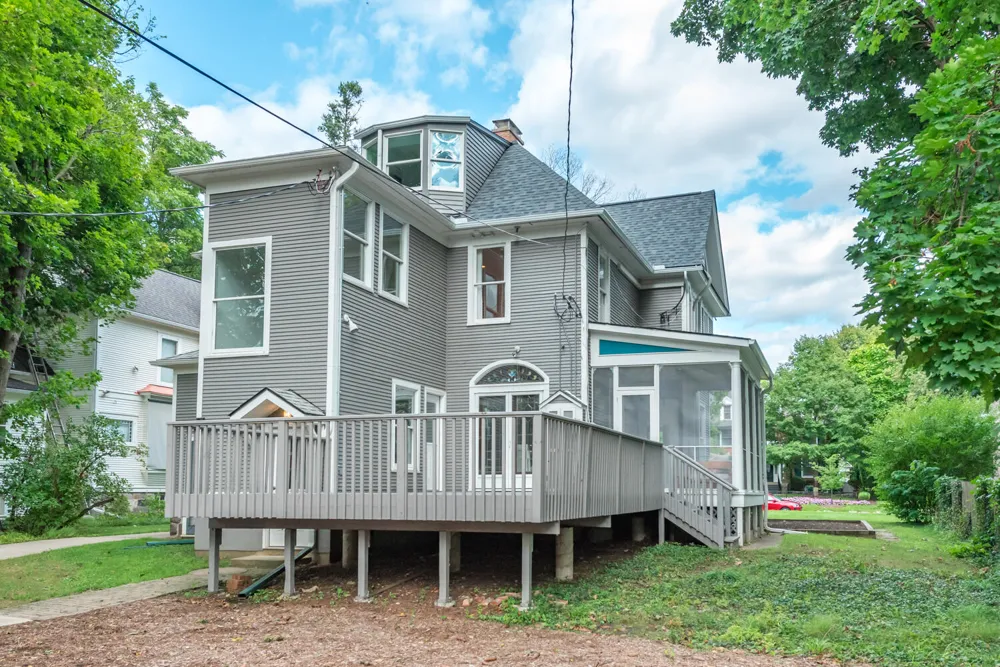 916 Olivia Avenue Ann Arbor, MI 48104