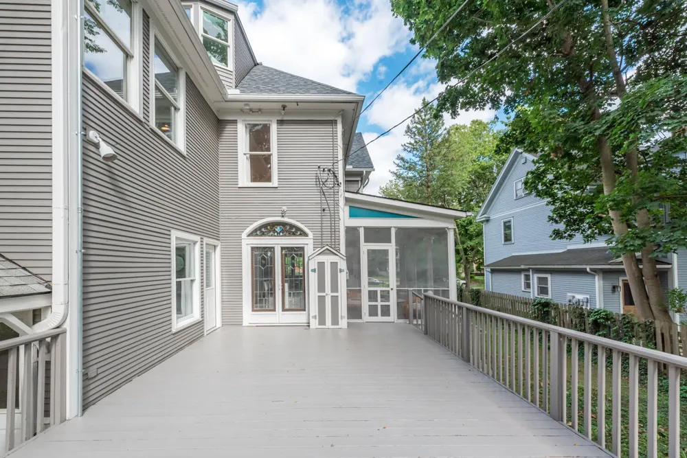 916 Olivia Avenue Ann Arbor, MI 48104